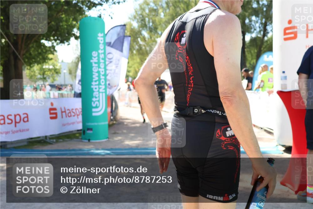 07.09.2025 - 19. Norderstedt Triathlon Zöllner http://msf.ph/oto/8787253 07.09.2025 13:32:46 Ziel 318 meine-sportfotos.de