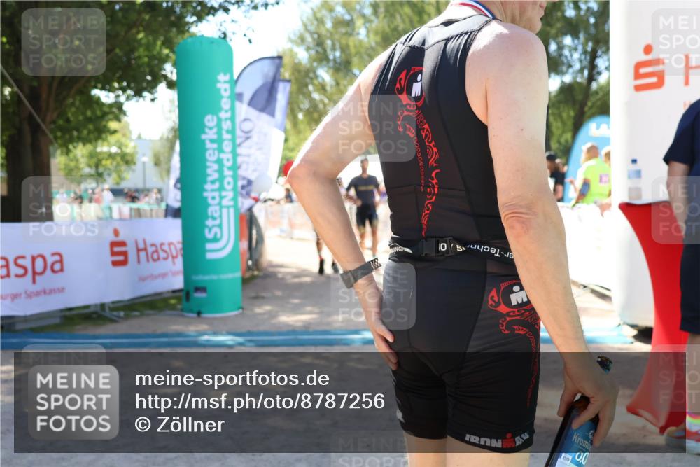 07.09.2025 - 19. Norderstedt Triathlon Zöllner http://msf.ph/oto/8787256 07.09.2025 13:32:46 Ziel 318 meine-sportfotos.de