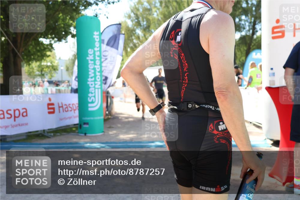 07.09.2025 - 19. Norderstedt Triathlon Zöllner http://msf.ph/oto/8787257 07.09.2025 13:32:46 Ziel 318 meine-sportfotos.de