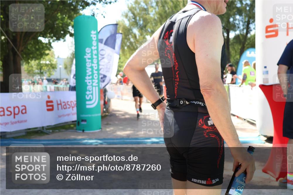 07.09.2025 - 19. Norderstedt Triathlon Zöllner http://msf.ph/oto/8787260 07.09.2025 13:32:47 Ziel 318 meine-sportfotos.de