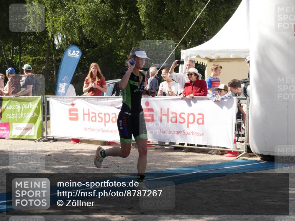 07.09.2025 - 19. Norderstedt Triathlon Zöllner http://msf.ph/oto/8787267 07.09.2025 13:20:09 Ziel 1262 meine-sportfotos.de