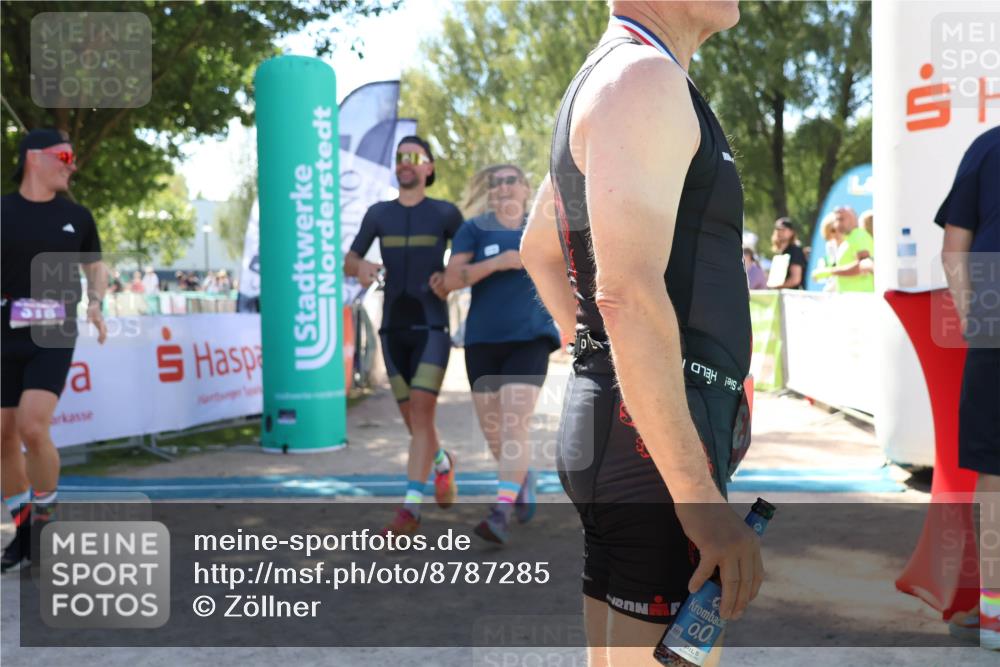 07.09.2025 - 19. Norderstedt Triathlon Zöllner http://msf.ph/oto/8787285 07.09.2025 13:32:49 Ziel 318 meine-sportfotos.de