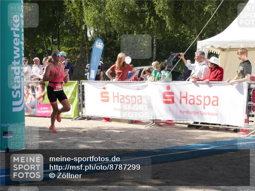 07.09.2025 - 19. Norderstedt Triathlon Zöllner http://msf.ph/oto/8787299 07.09.2025 13:20:35 Ziel 781, 798, 808, 1397 meine-sportfotos.de