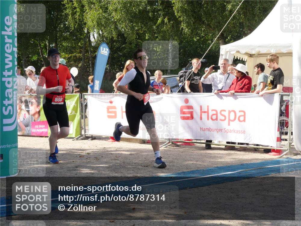 07.09.2025 - 19. Norderstedt Triathlon Zöllner http://msf.ph/oto/8787314 07.09.2025 13:20:38 Ziel 781, 798, 808, 1397 meine-sportfotos.de