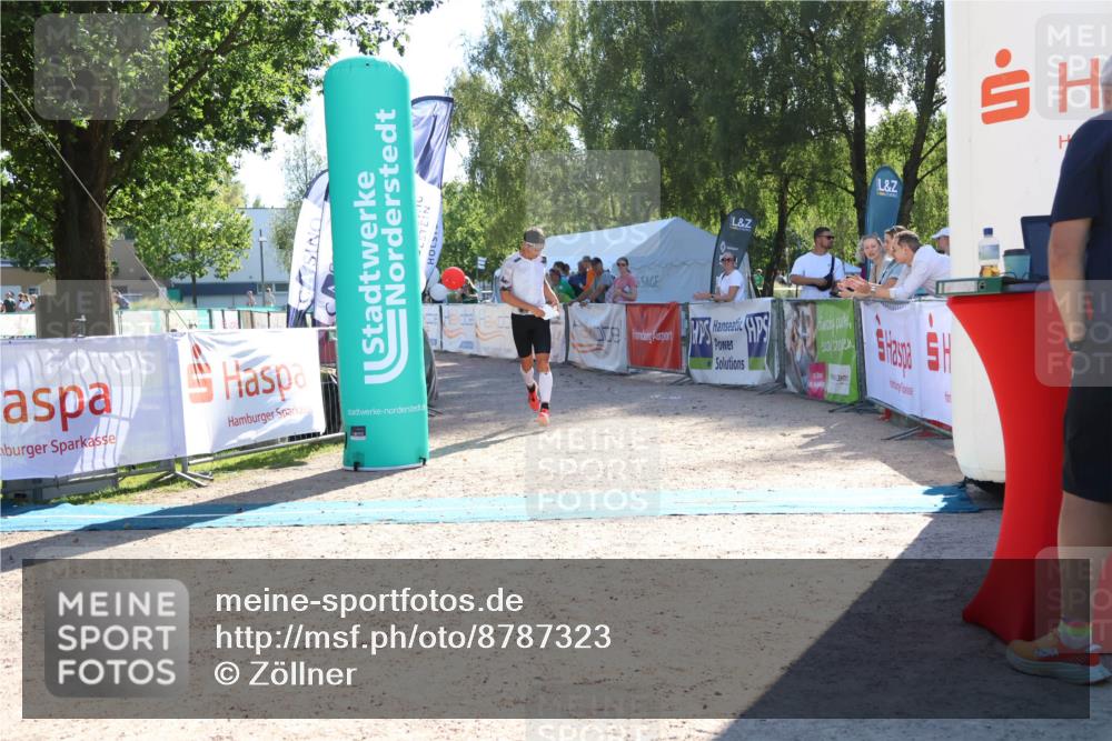 07.09.2025 - 19. Norderstedt Triathlon Zöllner http://msf.ph/oto/8787323 07.09.2025 15:52:12 Ziel 1501 meine-sportfotos.de