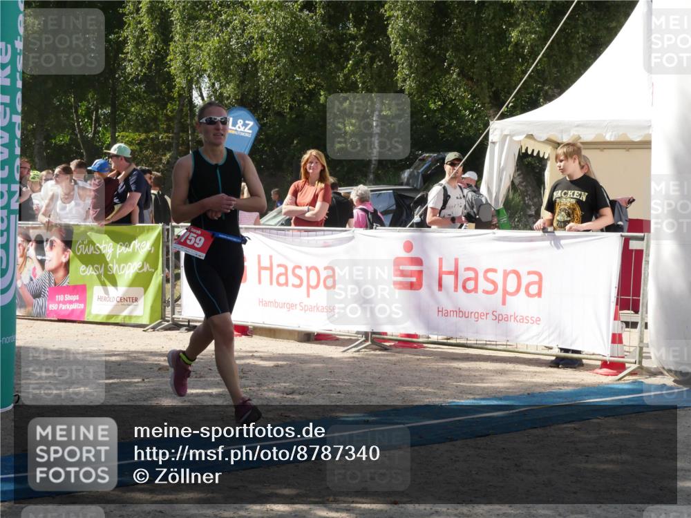 07.09.2025 - 19. Norderstedt Triathlon Zöllner http://msf.ph/oto/8787340 07.09.2025 13:21:36 Ziel 759 meine-sportfotos.de