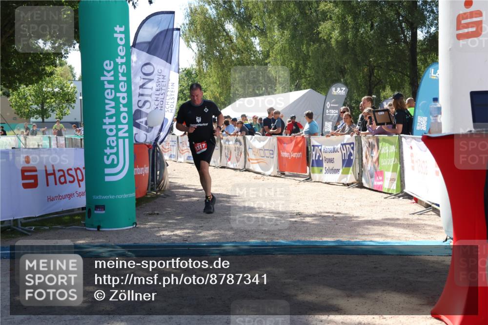 07.09.2025 - 19. Norderstedt Triathlon Zöllner http://msf.ph/oto/8787341 07.09.2025 13:33:58 Ziel 1317 meine-sportfotos.de