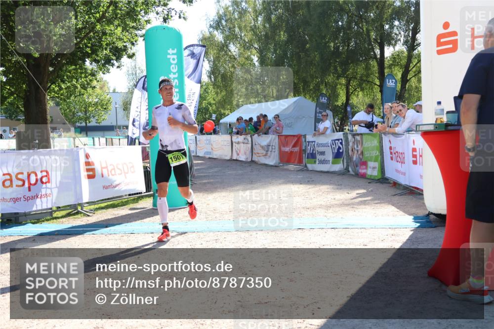 07.09.2025 - 19. Norderstedt Triathlon Zöllner http://msf.ph/oto/8787350 07.09.2025 15:52:14 Ziel 1501 meine-sportfotos.de