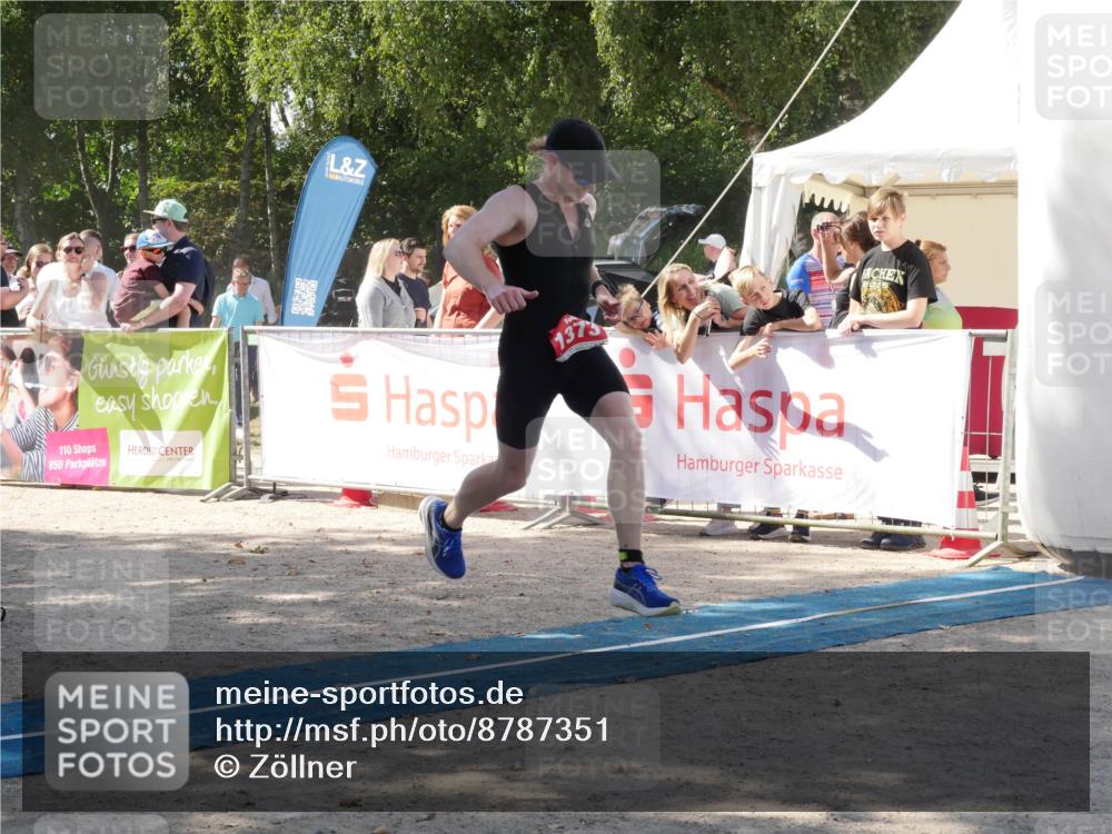07.09.2025 - 19. Norderstedt Triathlon Zöllner http://msf.ph/oto/8787351 07.09.2025 13:21:51 Ziel 1373 meine-sportfotos.de