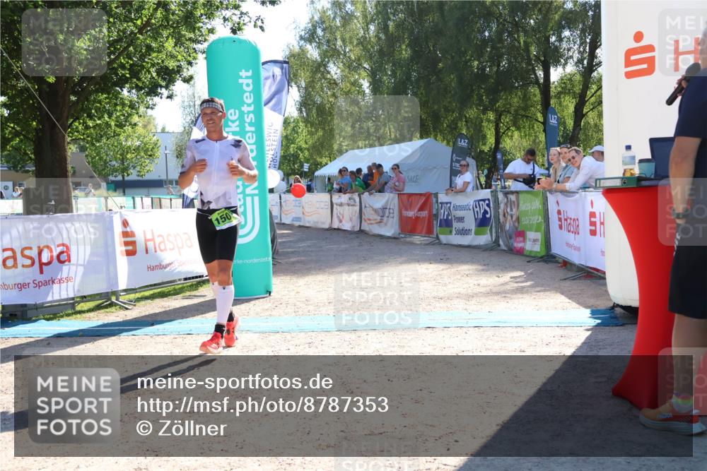 07.09.2025 - 19. Norderstedt Triathlon Zöllner http://msf.ph/oto/8787353 07.09.2025 15:52:14 Ziel 1501 meine-sportfotos.de