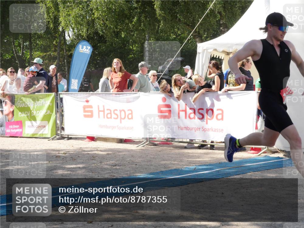 07.09.2025 - 19. Norderstedt Triathlon Zöllner http://msf.ph/oto/8787355 07.09.2025 13:21:51 Ziel 1373 meine-sportfotos.de