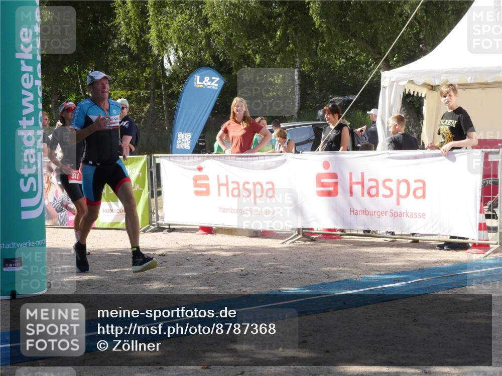 07.09.2025 - 19. Norderstedt Triathlon Zöllner http://msf.ph/oto/8787368 07.09.2025 13:22:00 Ziel 220, 249, 301 meine-sportfotos.de
