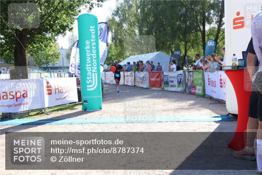 07.09.2025 - 19. Norderstedt Triathlon Zöllner http://msf.ph/oto/8787374 07.09.2025 15:52:55 Ziel 411 meine-sportfotos.de