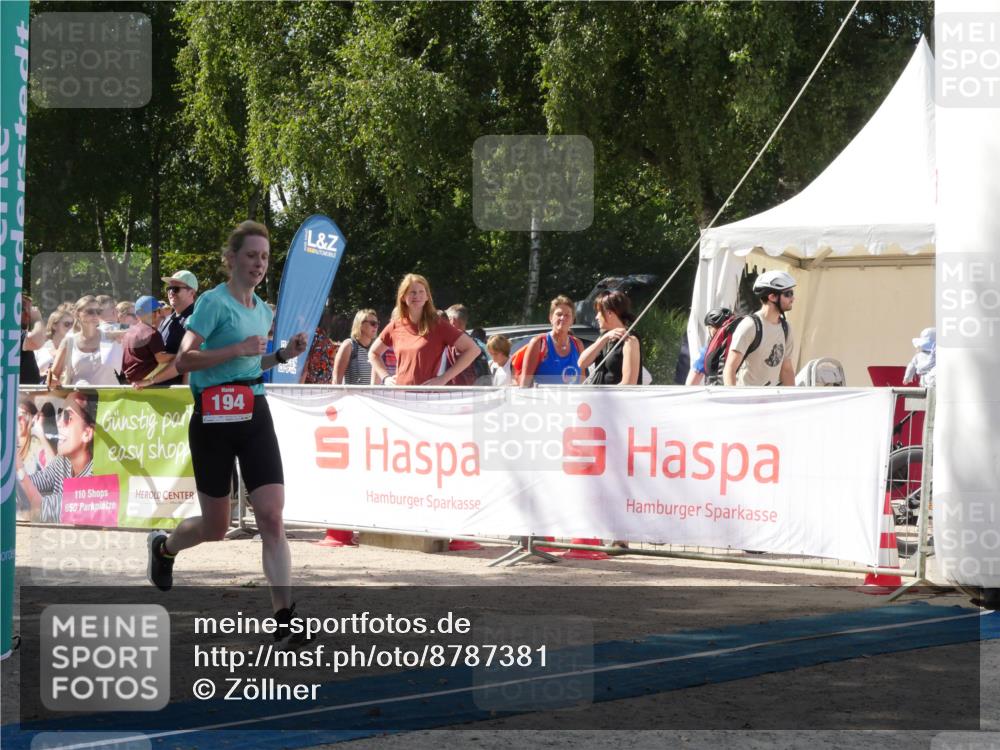 07.09.2025 - 19. Norderstedt Triathlon Zöllner http://msf.ph/oto/8787381 07.09.2025 13:22:13 Ziel 194 meine-sportfotos.de
