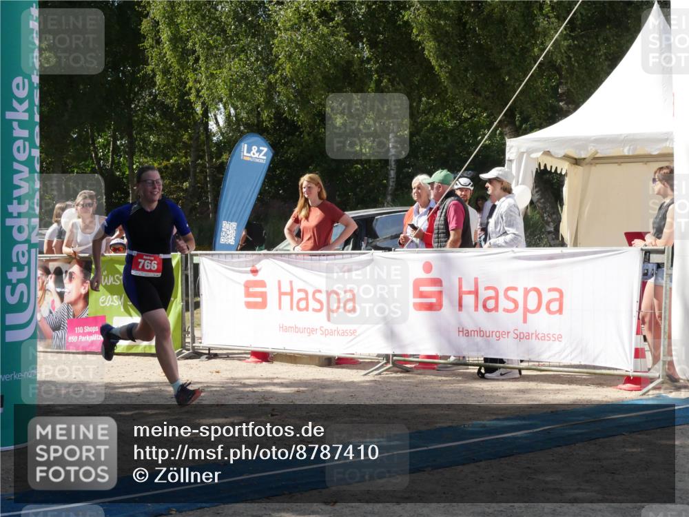 07.09.2025 - 19. Norderstedt Triathlon Zöllner http://msf.ph/oto/8787410 07.09.2025 13:23:19 Ziel 766 meine-sportfotos.de