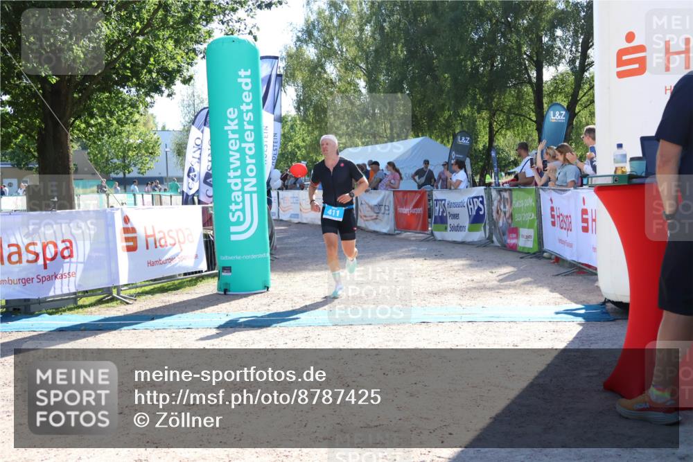 07.09.2025 - 19. Norderstedt Triathlon Zöllner http://msf.ph/oto/8787425 07.09.2025 15:52:58 Ziel 411, 1478 meine-sportfotos.de