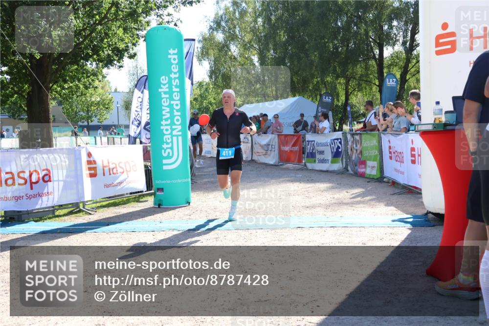 07.09.2025 - 19. Norderstedt Triathlon Zöllner http://msf.ph/oto/8787428 07.09.2025 15:52:58 Ziel 411, 1478 meine-sportfotos.de