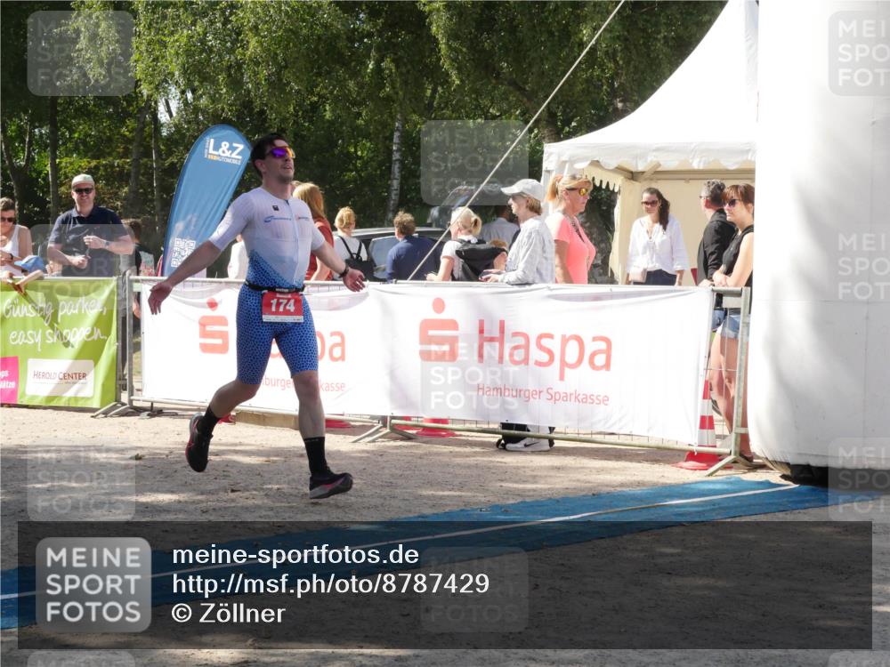 07.09.2025 - 19. Norderstedt Triathlon Zöllner http://msf.ph/oto/8787429 07.09.2025 13:24:04 Ziel 174, 274, 1234 meine-sportfotos.de