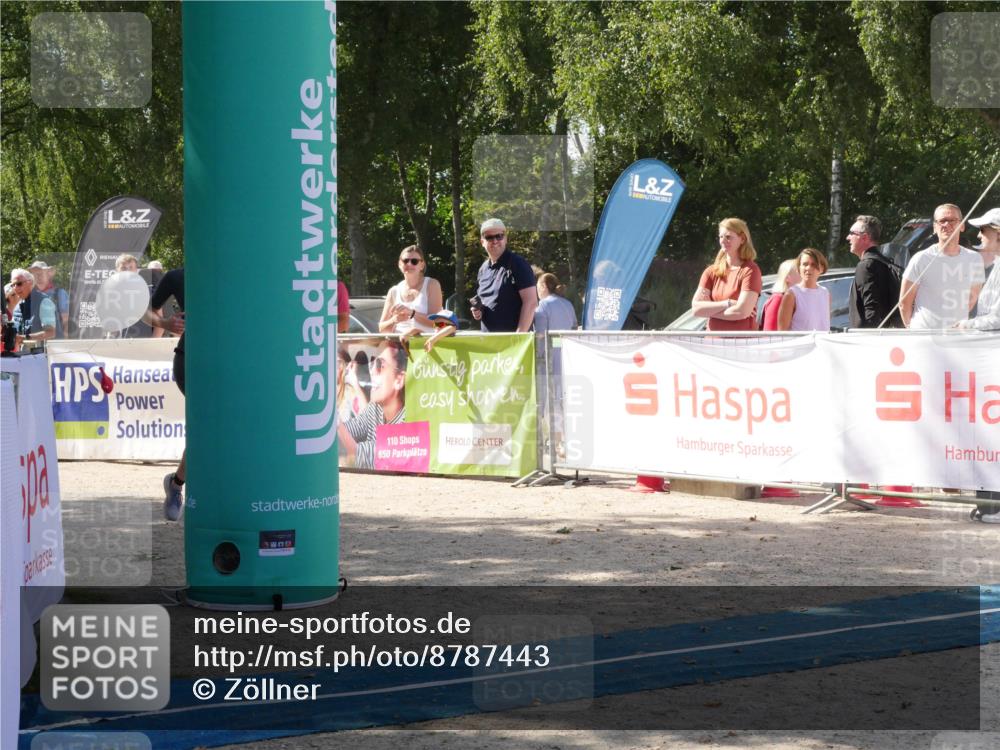 07.09.2025 - 19. Norderstedt Triathlon Zöllner http://msf.ph/oto/8787443 07.09.2025 13:24:07 Ziel 174, 1234 meine-sportfotos.de