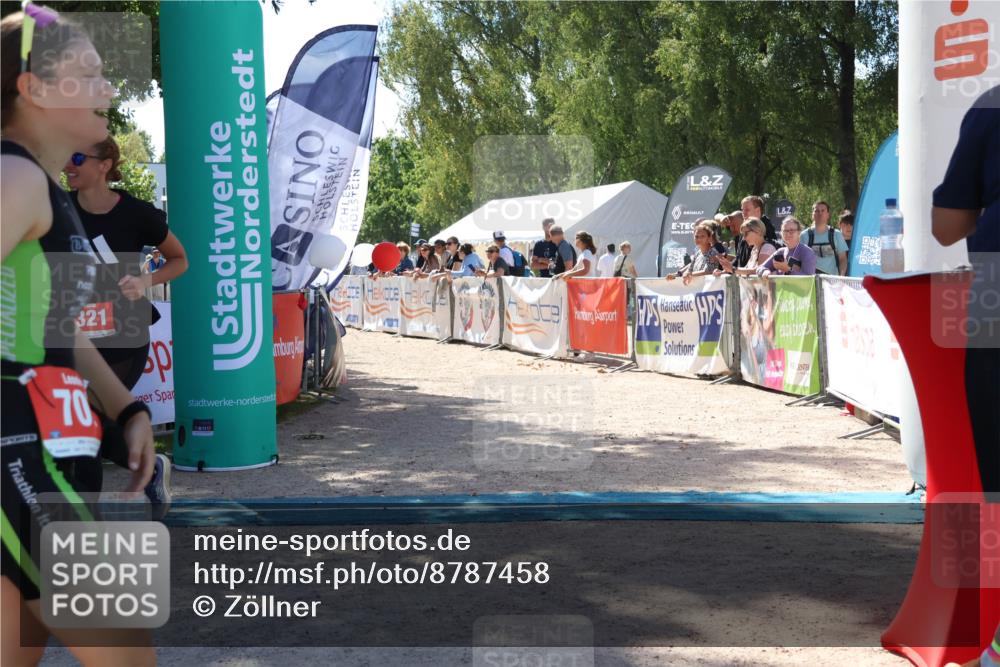 07.09.2025 - 19. Norderstedt Triathlon Zöllner http://msf.ph/oto/8787458 07.09.2025 13:34:27 Ziel 1321 meine-sportfotos.de