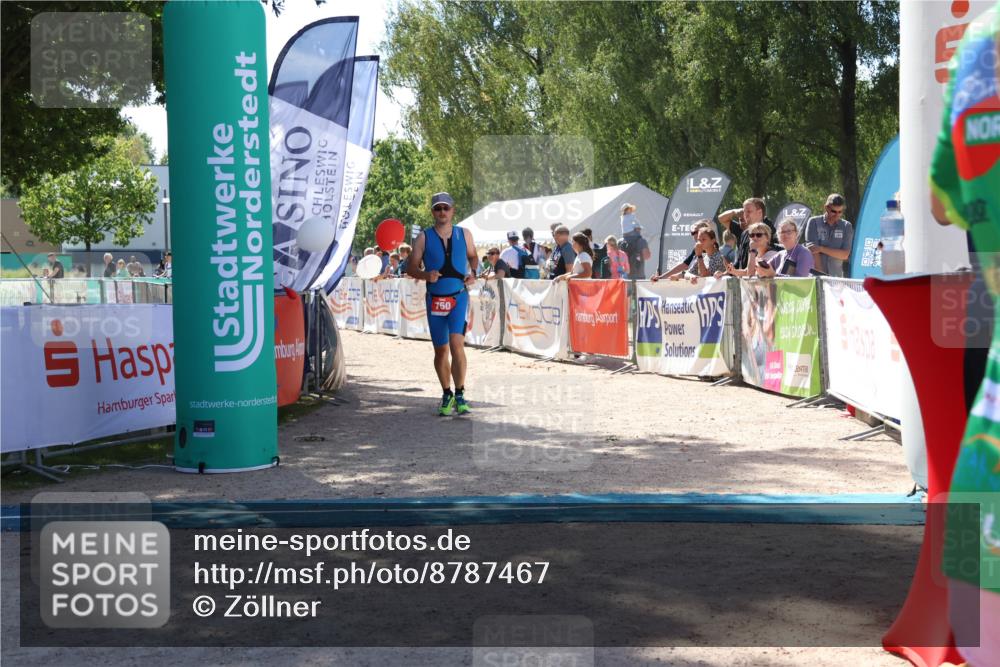 07.09.2025 - 19. Norderstedt Triathlon Zöllner http://msf.ph/oto/8787467 07.09.2025 13:34:37 Ziel 750 meine-sportfotos.de