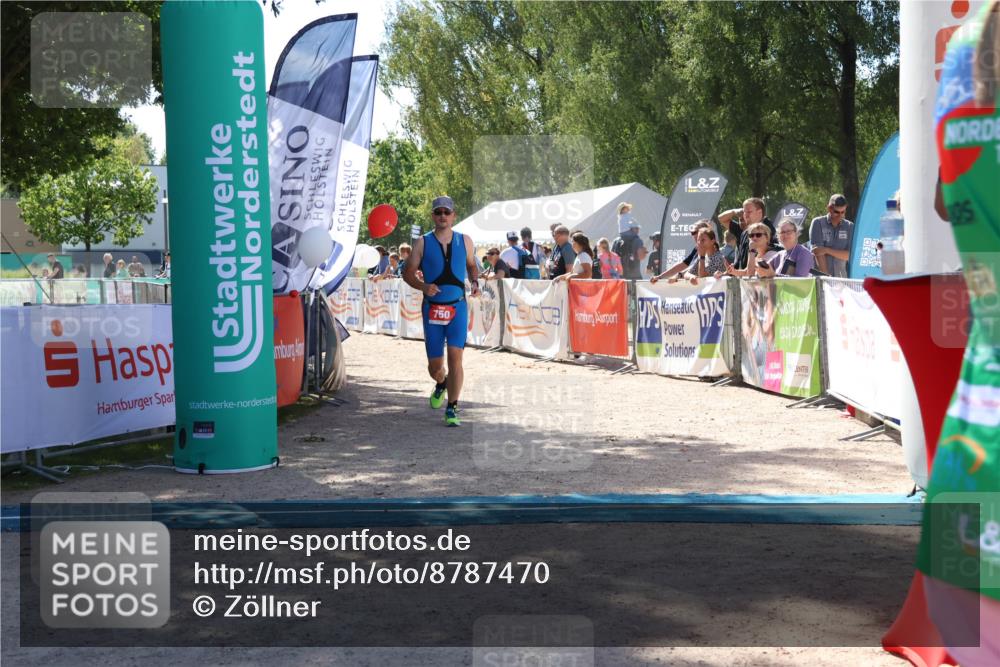 07.09.2025 - 19. Norderstedt Triathlon Zöllner http://msf.ph/oto/8787470 07.09.2025 13:34:37 Ziel 750 meine-sportfotos.de