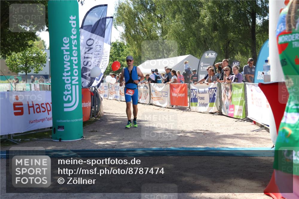 07.09.2025 - 19. Norderstedt Triathlon Zöllner http://msf.ph/oto/8787474 07.09.2025 13:34:37 Ziel 750 meine-sportfotos.de