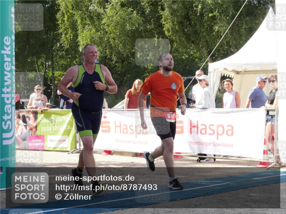 07.09.2025 - 19. Norderstedt Triathlon Zöllner http://msf.ph/oto/8787493 07.09.2025 13:25:00 Ziel 725, 810, 1263 meine-sportfotos.de