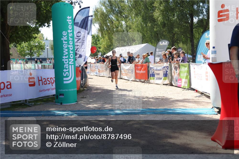 07.09.2025 - 19. Norderstedt Triathlon Zöllner http://msf.ph/oto/8787496 07.09.2025 13:35:13 Ziel 175, 272, 1374 meine-sportfotos.de