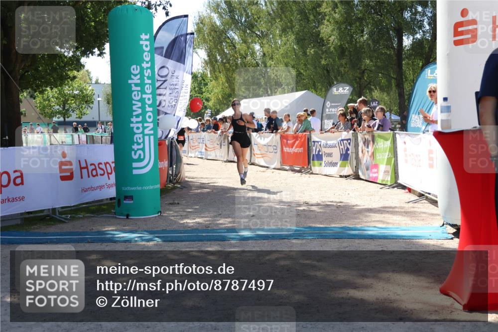 07.09.2025 - 19. Norderstedt Triathlon Zöllner http://msf.ph/oto/8787497 07.09.2025 13:35:13 Ziel 175, 272, 1374 meine-sportfotos.de