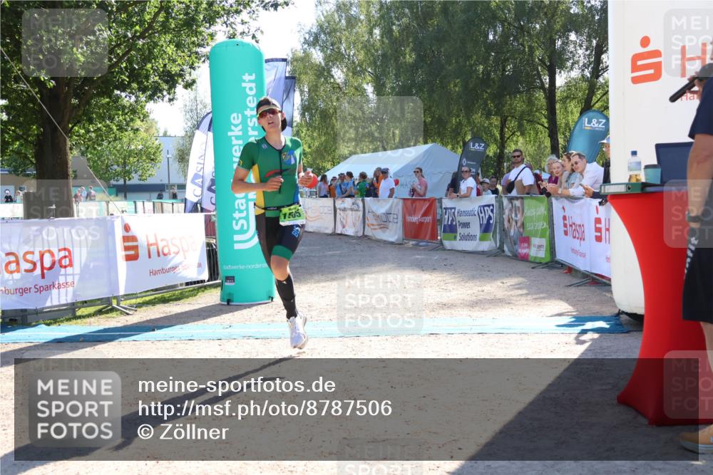 07.09.2025 - 19. Norderstedt Triathlon Zöllner http://msf.ph/oto/8787506 07.09.2025 15:55:23 Ziel 1505 meine-sportfotos.de