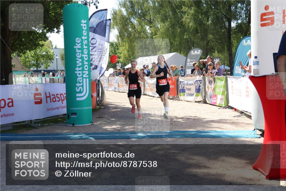 07.09.2025 - 19. Norderstedt Triathlon Zöllner http://msf.ph/oto/8787538 07.09.2025 13:35:17 Ziel 175, 272, 1374 meine-sportfotos.de