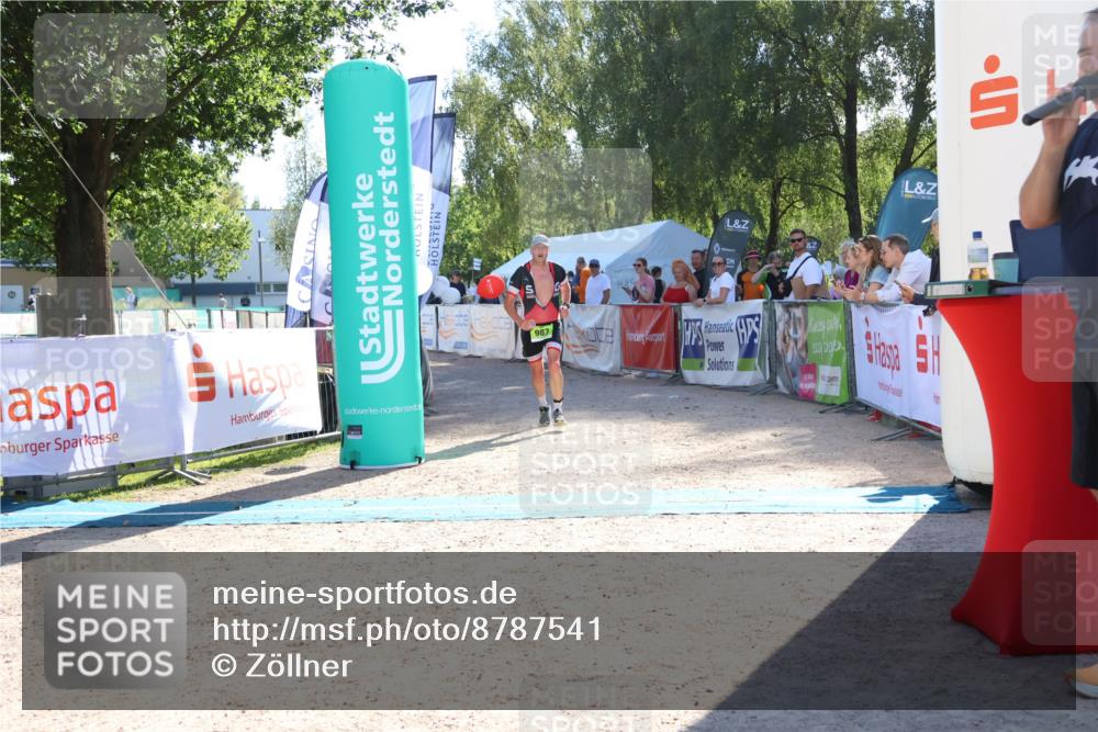 07.09.2025 - 19. Norderstedt Triathlon Zöllner http://msf.ph/oto/8787541 07.09.2025 15:55:34 Ziel 987 meine-sportfotos.de