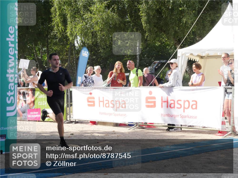 07.09.2025 - 19. Norderstedt Triathlon Zöllner http://msf.ph/oto/8787545 07.09.2025 13:25:56 Ziel 171 meine-sportfotos.de