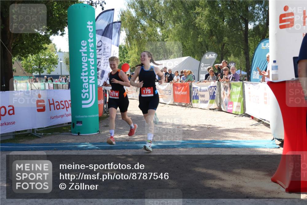 07.09.2025 - 19. Norderstedt Triathlon Zöllner http://msf.ph/oto/8787546 07.09.2025 13:35:18 Ziel 175, 272, 1374 meine-sportfotos.de