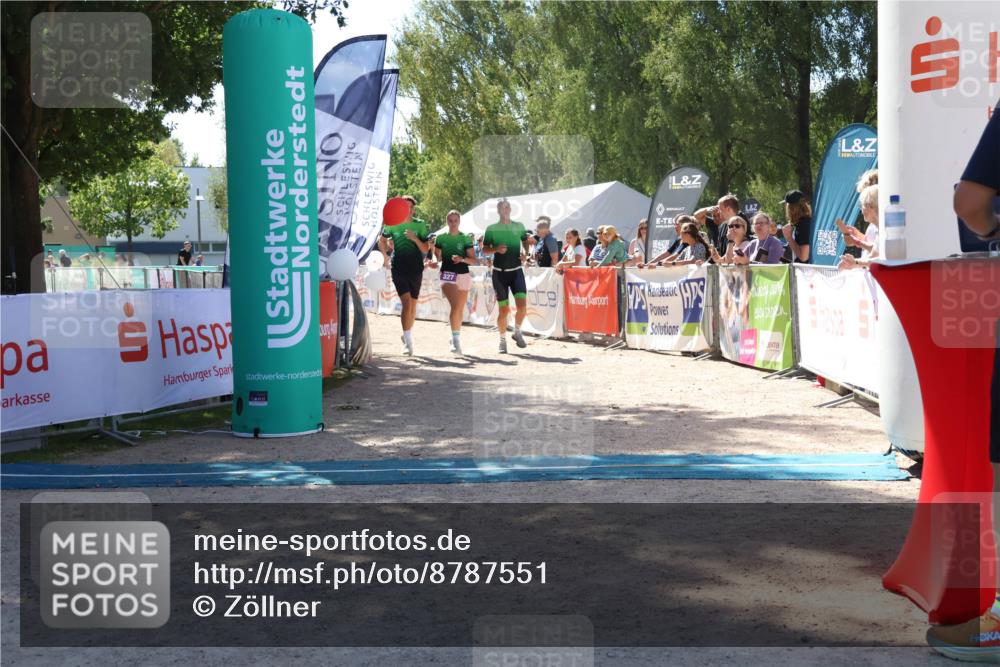 07.09.2025 - 19. Norderstedt Triathlon Zöllner http://msf.ph/oto/8787551 07.09.2025 13:35:36 Ziel 327 meine-sportfotos.de