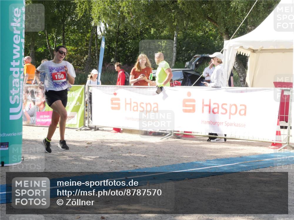 07.09.2025 - 19. Norderstedt Triathlon Zöllner http://msf.ph/oto/8787570 07.09.2025 13:26:49 Ziel 150 meine-sportfotos.de