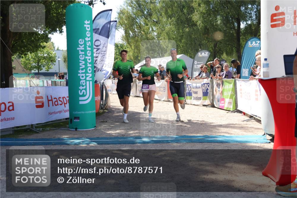 07.09.2025 - 19. Norderstedt Triathlon Zöllner http://msf.ph/oto/8787571 07.09.2025 13:35:38 Ziel 327 meine-sportfotos.de