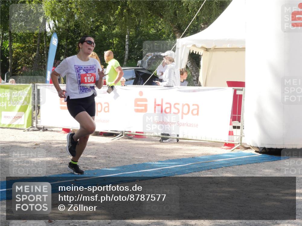 07.09.2025 - 19. Norderstedt Triathlon Zöllner http://msf.ph/oto/8787577 07.09.2025 13:26:49 Ziel 150 meine-sportfotos.de