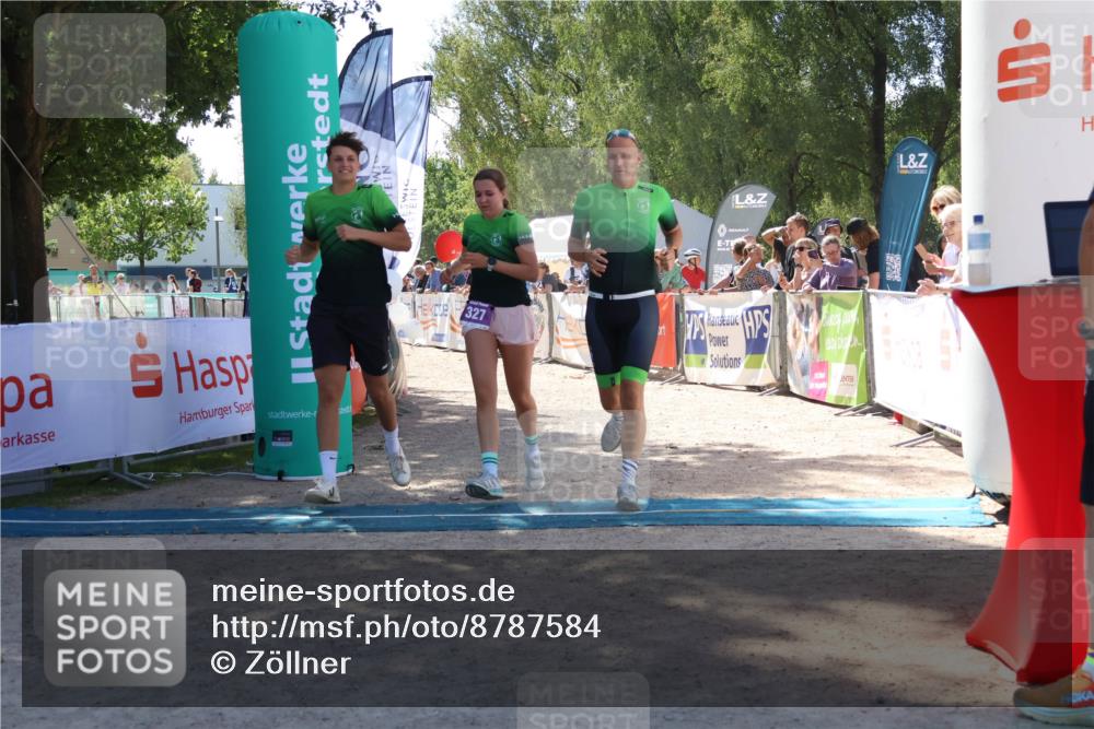07.09.2025 - 19. Norderstedt Triathlon Zöllner http://msf.ph/oto/8787584 07.09.2025 13:35:40 Ziel 327 meine-sportfotos.de