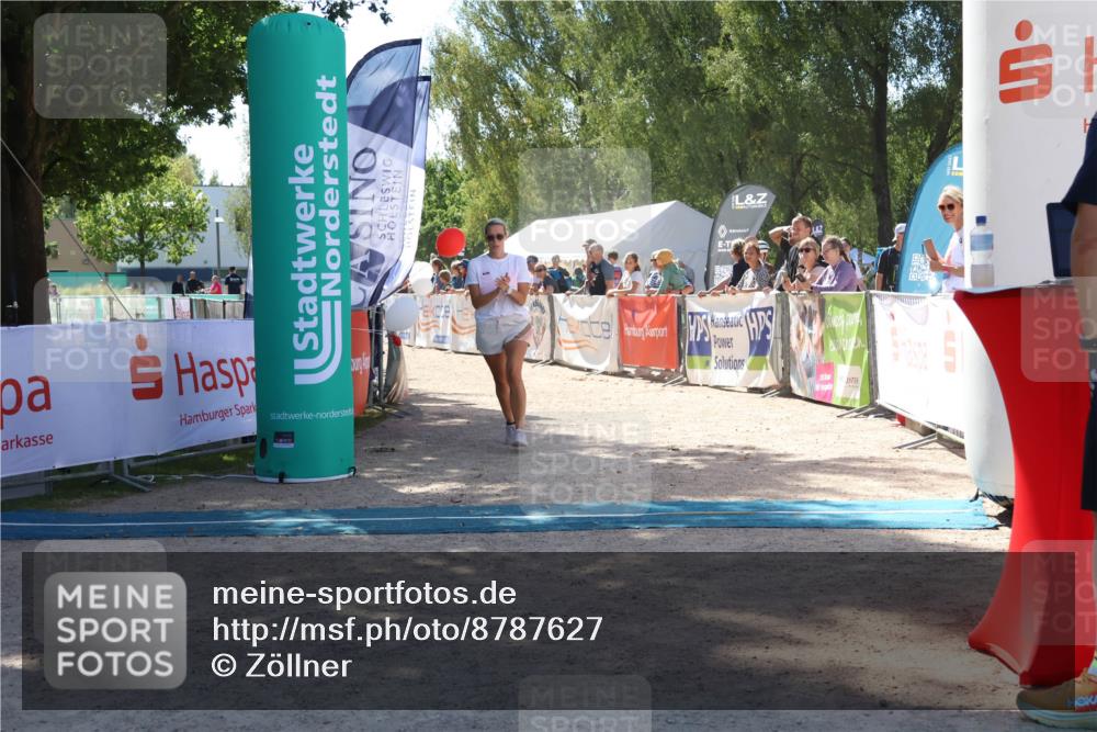 07.09.2025 - 19. Norderstedt Triathlon Zöllner http://msf.ph/oto/8787627 07.09.2025 13:35:49 Ziel 331 meine-sportfotos.de