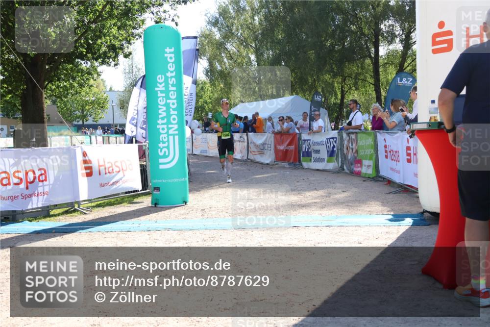 07.09.2025 - 19. Norderstedt Triathlon Zöllner http://msf.ph/oto/8787629 07.09.2025 15:58:28 Ziel  meine-sportfotos.de