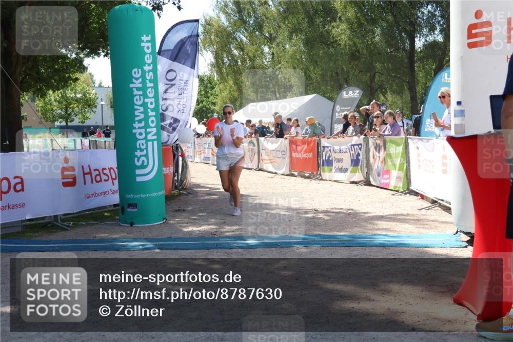 07.09.2025 - 19. Norderstedt Triathlon Zöllner http://msf.ph/oto/8787630 07.09.2025 13:35:50 Ziel 331 meine-sportfotos.de