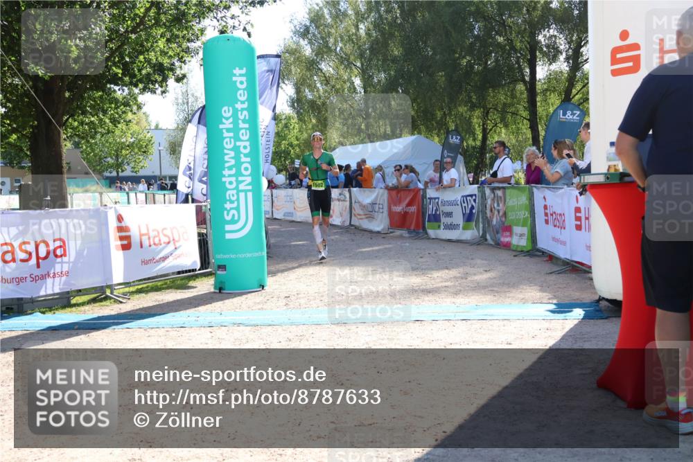 07.09.2025 - 19. Norderstedt Triathlon Zöllner http://msf.ph/oto/8787633 07.09.2025 15:58:28 Ziel  meine-sportfotos.de