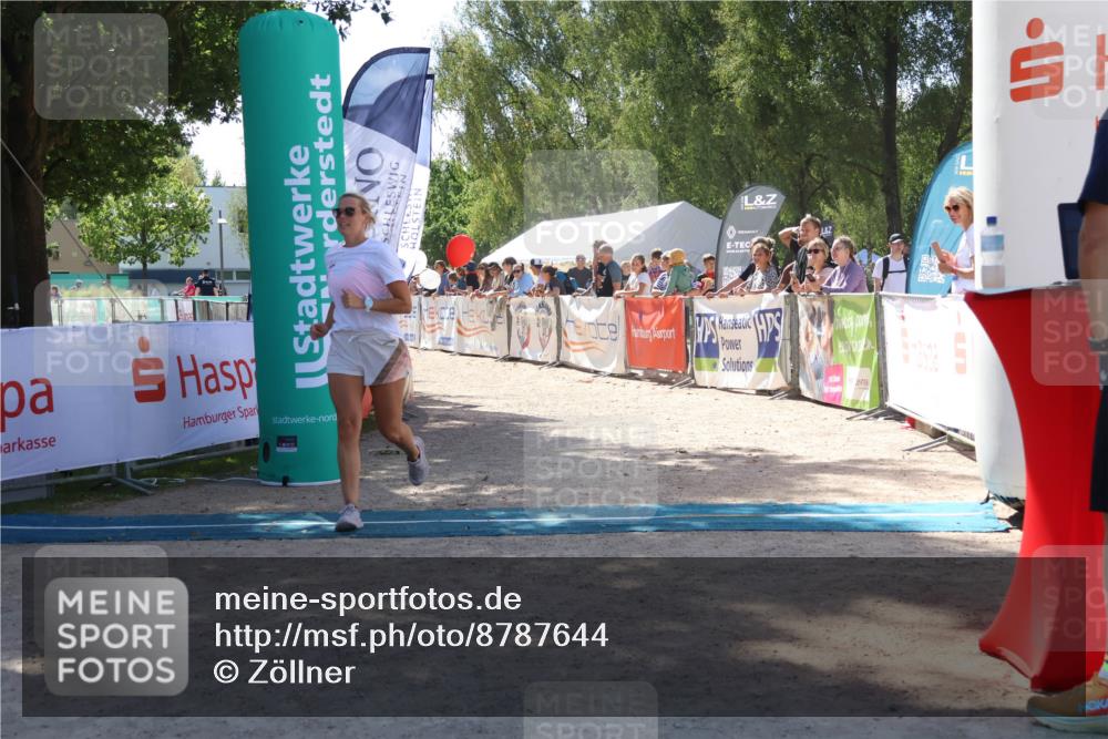 07.09.2025 - 19. Norderstedt Triathlon Zöllner http://msf.ph/oto/8787644 07.09.2025 13:35:51 Ziel 331 meine-sportfotos.de