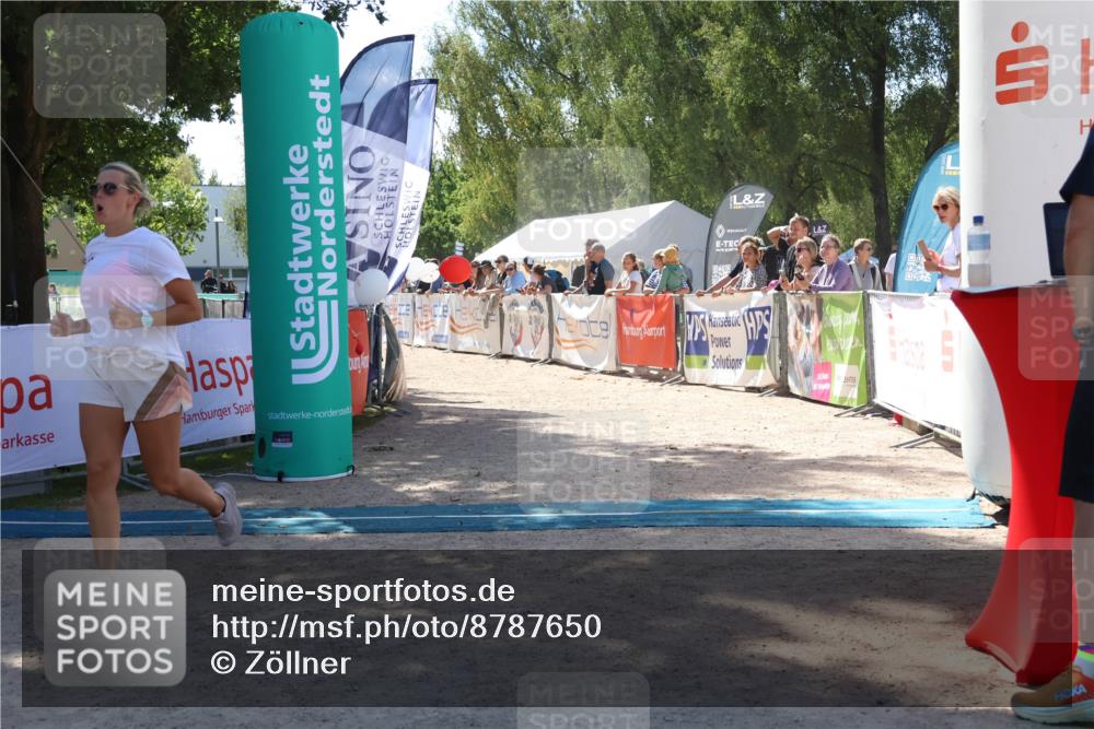 07.09.2025 - 19. Norderstedt Triathlon Zöllner http://msf.ph/oto/8787650 07.09.2025 13:35:51 Ziel 331 meine-sportfotos.de