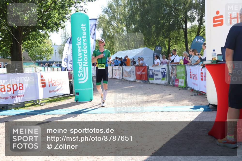 07.09.2025 - 19. Norderstedt Triathlon Zöllner http://msf.ph/oto/8787651 07.09.2025 15:58:30 Ziel  meine-sportfotos.de