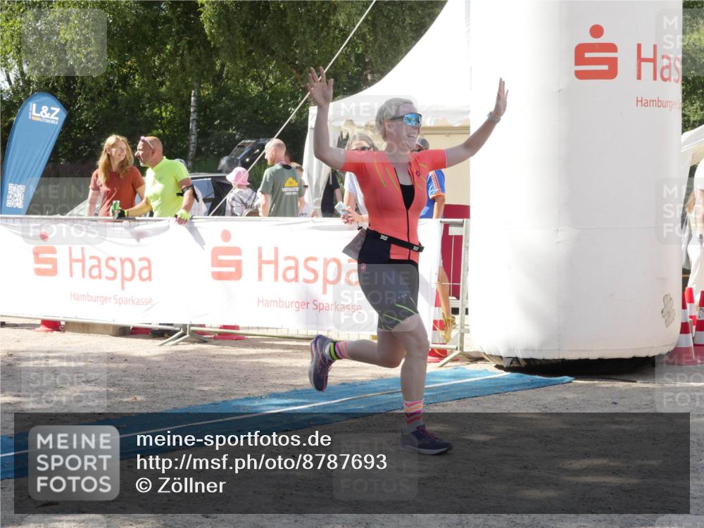 07.09.2025 - 19. Norderstedt Triathlon Zöllner http://msf.ph/oto/8787693 07.09.2025 13:29:00 Ziel 1337 meine-sportfotos.de
