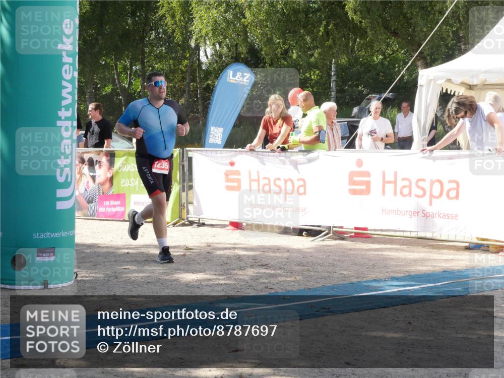 07.09.2025 - 19. Norderstedt Triathlon Zöllner http://msf.ph/oto/8787697 07.09.2025 13:29:23 Ziel 1235 meine-sportfotos.de