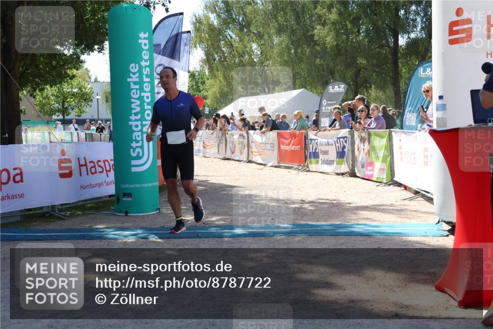 07.09.2025 - 19. Norderstedt Triathlon Zöllner http://msf.ph/oto/8787722 07.09.2025 13:36:45 Ziel 145, 222 meine-sportfotos.de